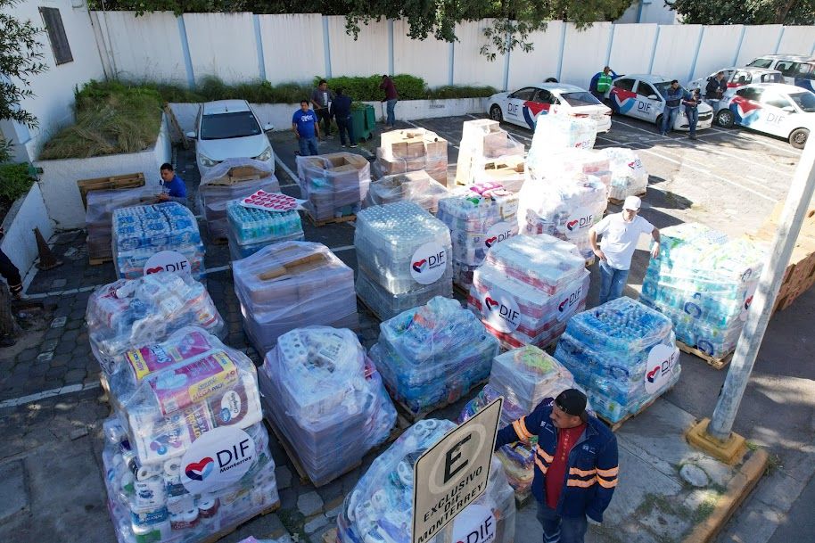 DONATIVO_VERACRUZ_1_f2cf0ae74e - LA VISION 360 dif-monterrey-envia-donativos-a-veracruz