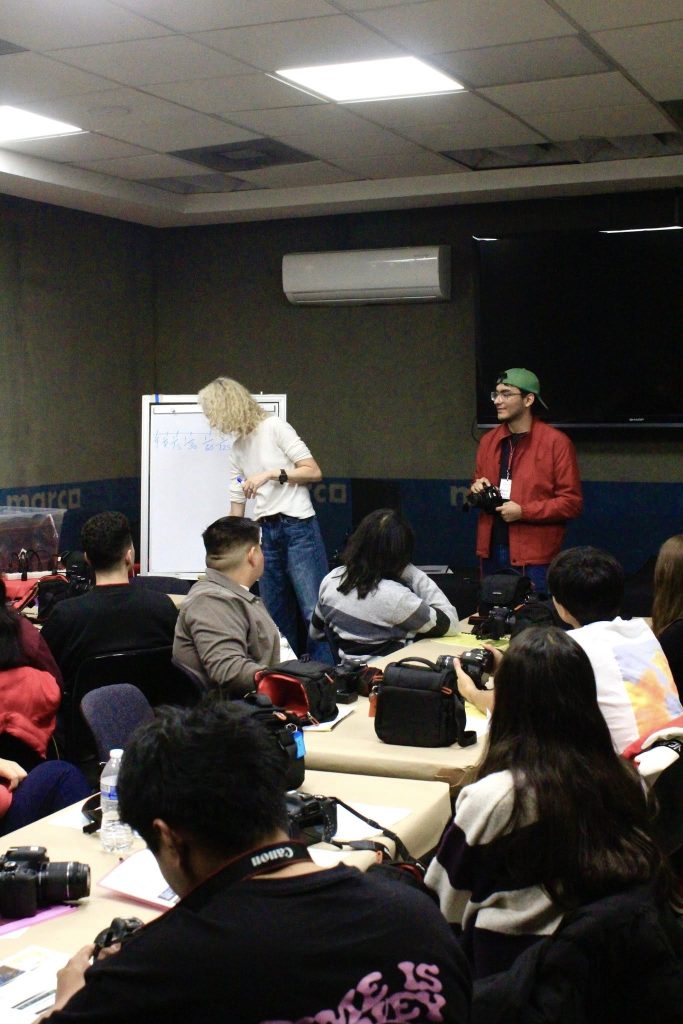 beca-a-estudiantes-taller-internacional-fotografía-Fredric-Roberts-UANL-Museo-MARCO