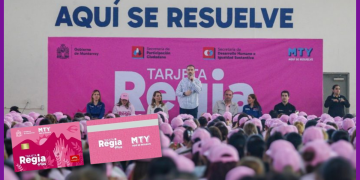 Tarjeta-Regia-Plus-ayuda-a-mujeres-apoyo-económico-Monterrey