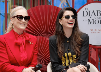 Maryl Streep y Anne Hathaway en un evento especial de El Diablo Viste a la Moda 2 en la casa de Frida Kahlo