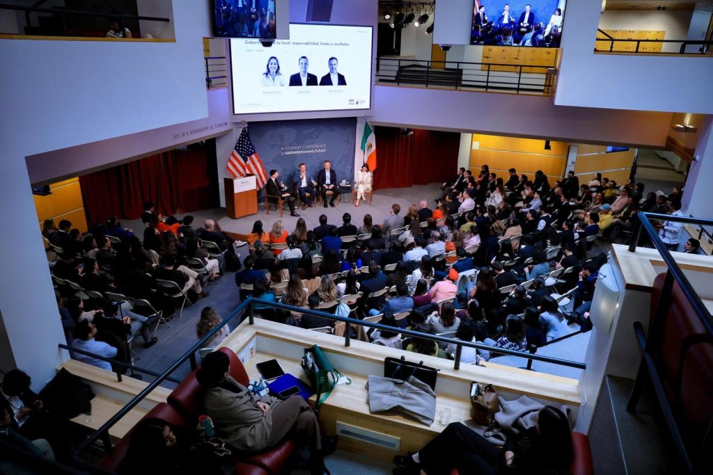 Mexico-Conference-2026-alcalde-de-Monterrey-gobierno-local-resultados-tangibles-ciudadanía