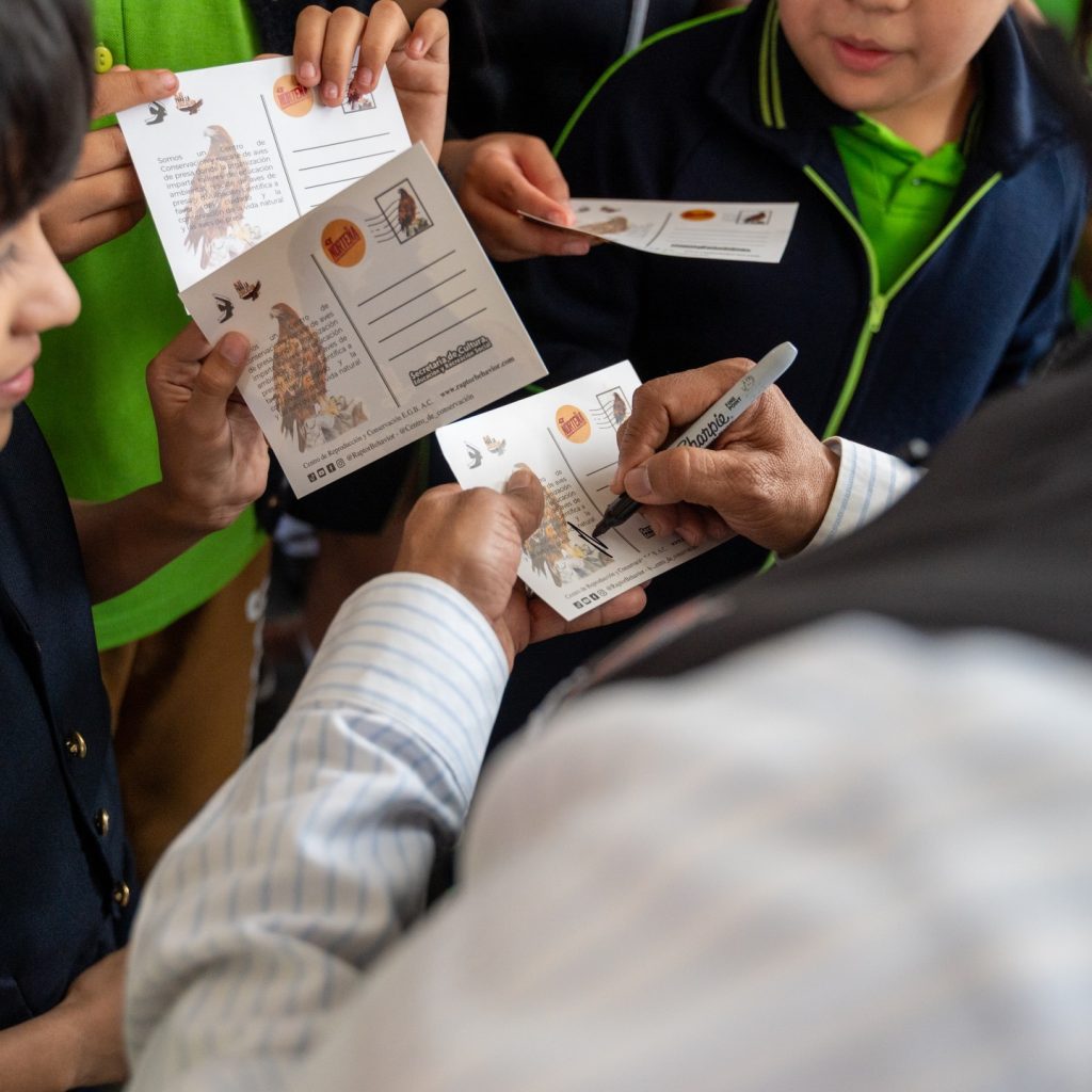 - LA VISION 360 conservación-de-aves-nativas-escobedo-andrés-mijes-medio-ambiente-claudia-sheinbaum