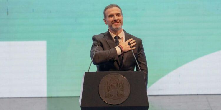 - LA VISION 360 Adrián de la Garza: “¿Policía o político?”: La respuesta del alcalde de Monterrey